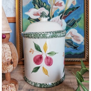 Ceramic pot