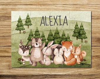 Puzzle aus Holz mit Namen personalisiert / 12 oder 30 Teile / 18 x 25 cm / Kinder Puzzle mit Namen Motiv Waldtiere