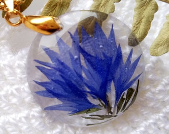 Real flower necklace, cornflower necklace, pressed flower jewelry, resin necklace, terrarium necklace