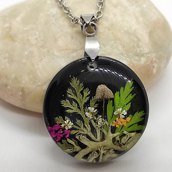 Terrarium moss necklace, forest necklace, real mushroom pendant, nature resin jewelry