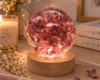 Hydrangea Resin Night Light, Real Flower Lamp, Handmade Floral Decor, 7 cm
