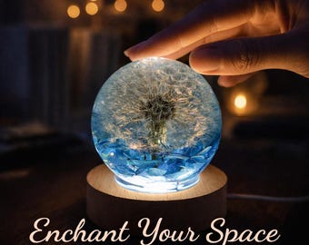 Dandelion Night Light with Blue Hydrangea, Real Flower Resin Lamp, Botanical Sphere Lamp 7 cm, Handmade Bedside Light, Nature Decor Gift