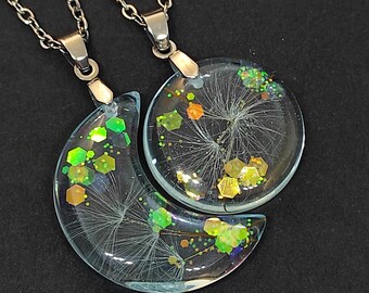 Sun and Moon Necklace Set for Two, Matching Dandelion Resin Pendants, Best Friend Gift, Couple Jewelry, Celestial Necklace, Handmade Gift