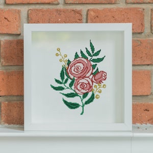 Flowers cross stitch pattern Garden roses counted chart Primitive pink roses embroidery Simple red summer flowers Bouquet folk flowers