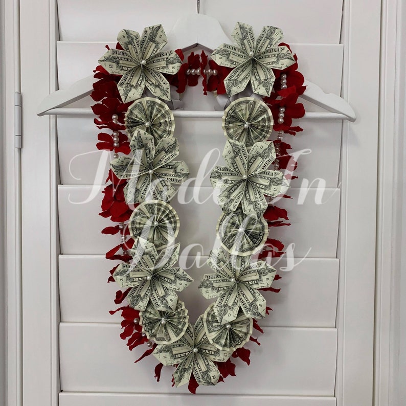 Light Blue Graduation Pearl Beaded Lei