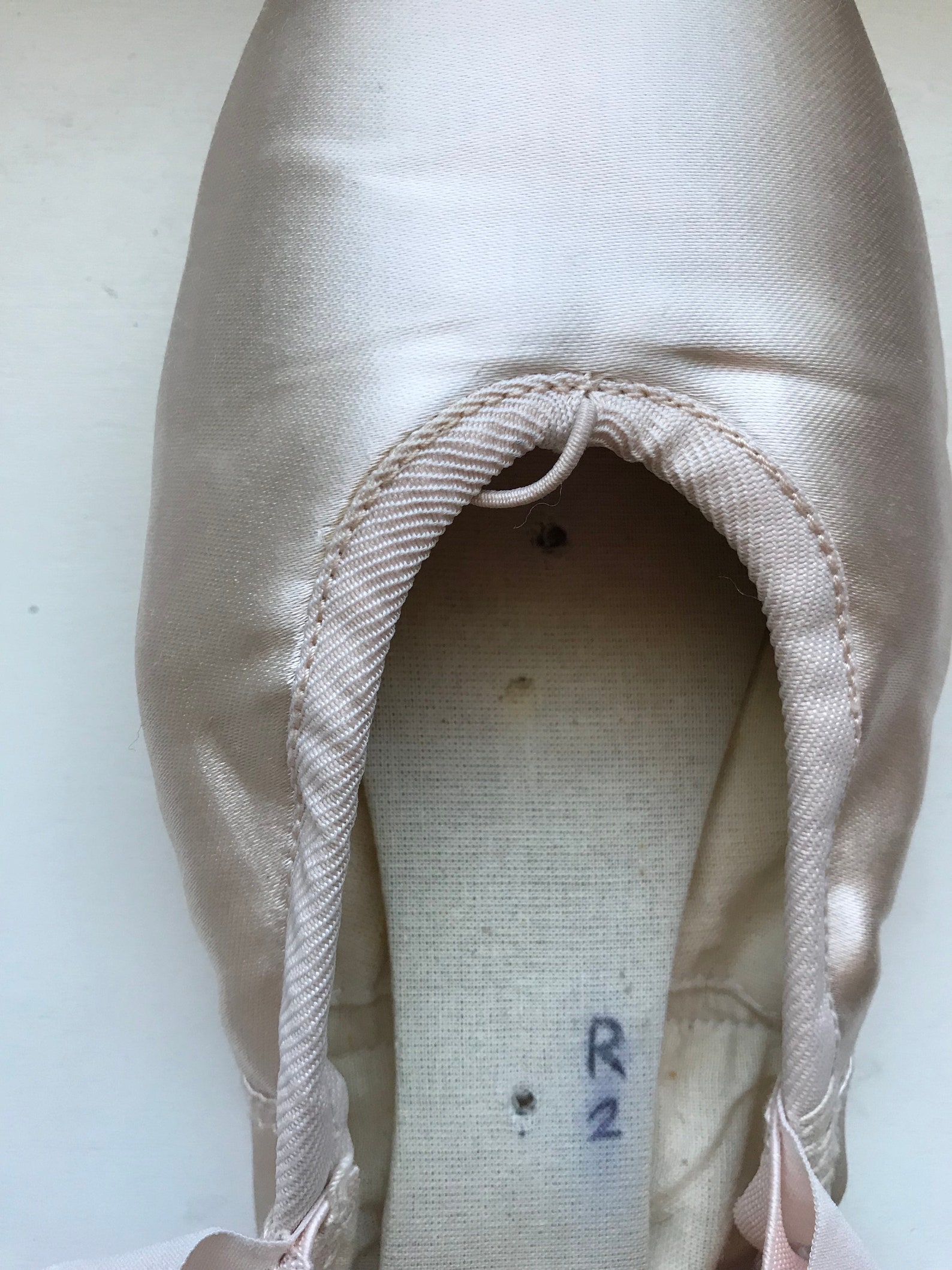 ballet pointe shoes