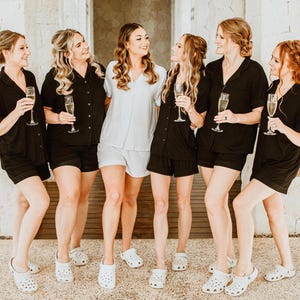 Bridesmaid Pajamas – Bridal Party PJs, Personalized Pajama Set, Bridesmaid Proposal, Bachelorette Party, Getting Ready Outfits, Matching Set