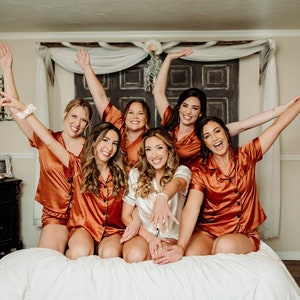 Bridesmaid Pjs | Shorty Pajamas | Silky Satin Pajamas | Bridal Party Pajamas | Satin Pajamas | Getting Ready Pajamas | Bridesmaid Pajamas