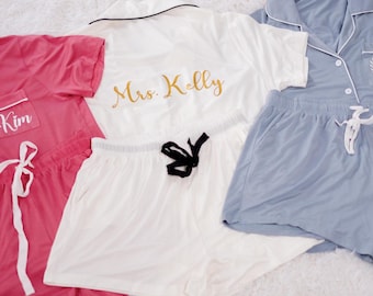 Bridesmaid Pajamas - Softest Wedding Party Pajamas - Bridal Party pjs - Bridesmaid Proposal - Getting Ready Pjs - Bachelorette Party Gifts