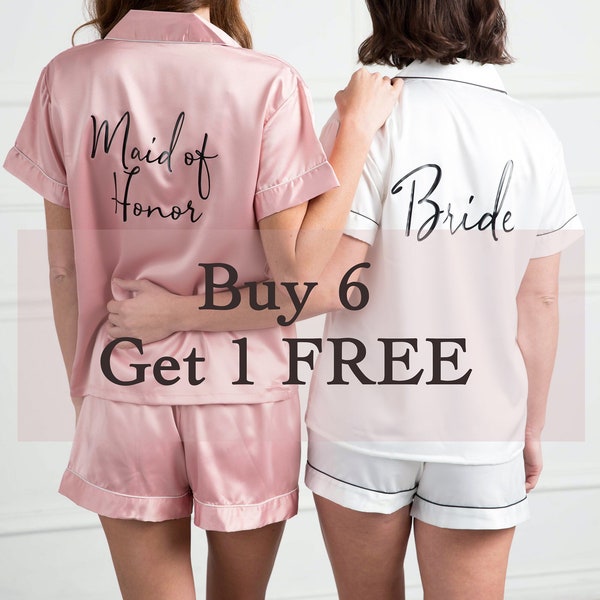 Bridesmaid Pajamas | Bridesmaid Pjs | Wedding Party Pajamas | Personalized Pjs | Satin Pajama Set | Bridal Party Pjs | Bridesmaid Gifts