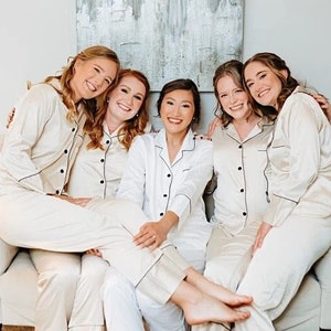 Bridesmaid Pajamas, Bachelorette Party, getting ready pjs, bridesmaid proposal gift, customized pajamas, bridal party pjs, personalized pjs