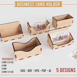 Puede incluir: Cinco tarjeteros de madera de color claro con bordes de color marrón oscuro. El texto dice BUSINESS CARD HOLDER, THICKNESS 3 MM, 4 MM, 5 MM, 6 MM, SVG - DXF - EPS - PDF - AI, 5 DESIGNS y FINE ART SVG en las tarjetas de visita mostradas.
