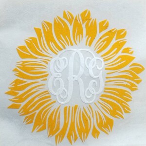 SUNFLOWER MONOGRAM//monogram decal//sunflower decal//sunflower//monogram//vinyl//car decal// personalized 8 tum