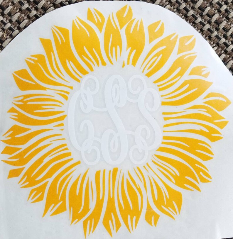 SUNFLOWER MONOGRAM//monogram decal//sunflower decal//sunflower//monogram//vinyl//car decal// personalized bild 5