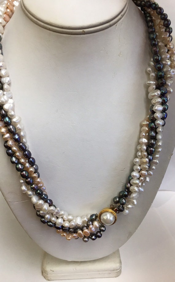 Multi Color 8mm 5 Strand Mabe Clasp 24"