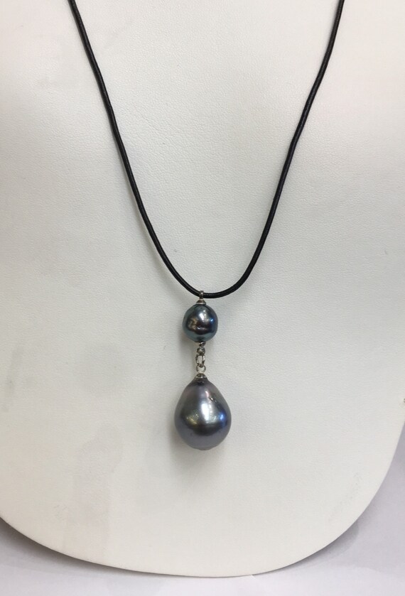 20x16mm and 10mm Tahitian South Sea Pearl Pendant Leather Cord Adjustable Length