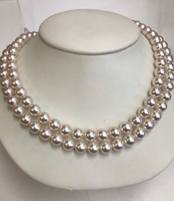 8mm AAA Gem Quality Akoya Pearls high Luster Great Color No Spots 17" and 18" Two Strands 2 , 14k Gold Clasps
