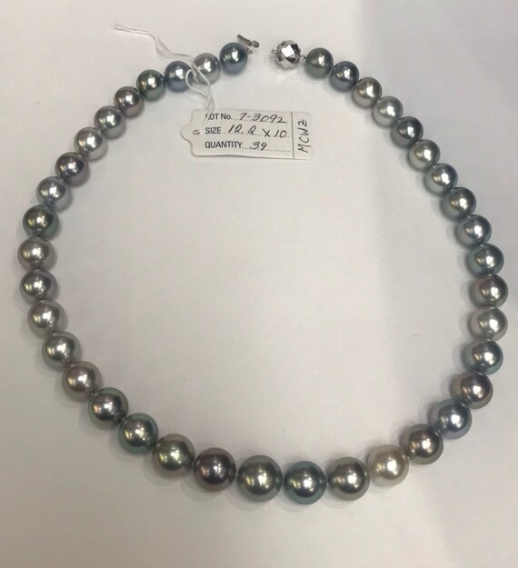 Tahitian South Sea Pearls Multi Color 12.2x10mm 14k Gold Clasp Great Colors and Luster