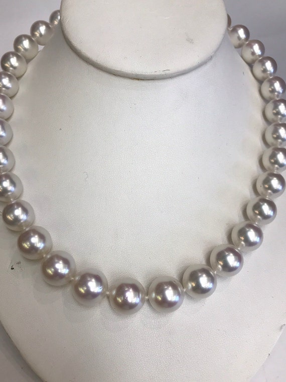 South Sea Pearls 12.1x14.2mm Very Good Luster Rose Color