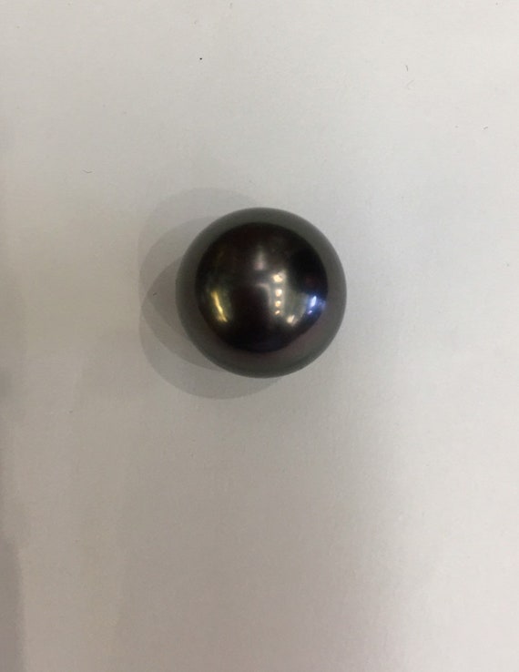 15.8mm Tahitian South Sea Pearl Great Luster Great Color Perfect for a Ring