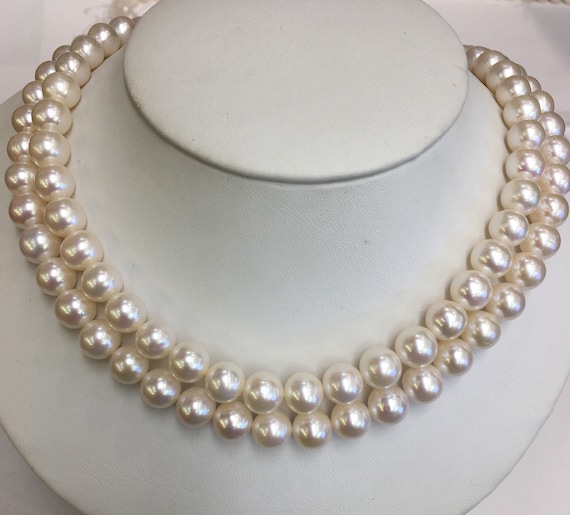 32" Strand od 8.5mm Cultured Freshwater Pearls Very Good Lustet Round