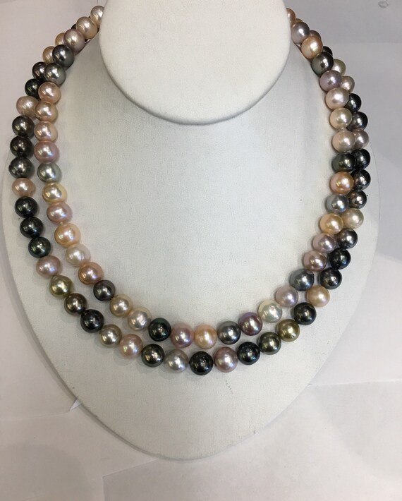 Multi Color Cultured Tahitian South Sea and Chinese Freshwater Pearls 19" and 20" 14k Gold Clasp Great Luster Great Colors
