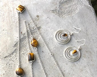 Sterling Silver Tiger Eye Pendant Necklace & Earrings Set