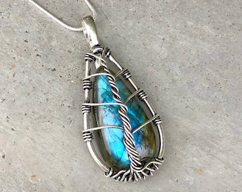 Sterling Silver Labradorite Pendant Necklace