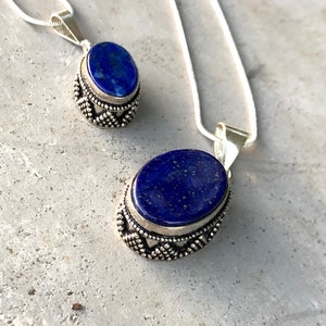 Sterling Silver Lapis Lazuli Pendant Necklace
