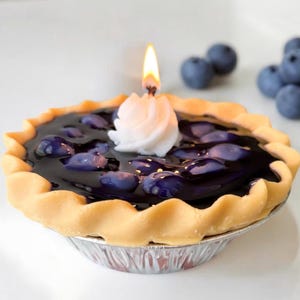 Blueberry Pie Candle, Blueberry Cobbler Candle, Soy Dessert Candle, Dessert Candle, Blueberry Candle, Fake Food, Food Candle