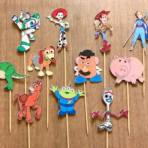 Toy story cupcake toppers | Toy story decor | Toy story theme party | Toys story birthday party | Cupcake toppers | Birthday decor