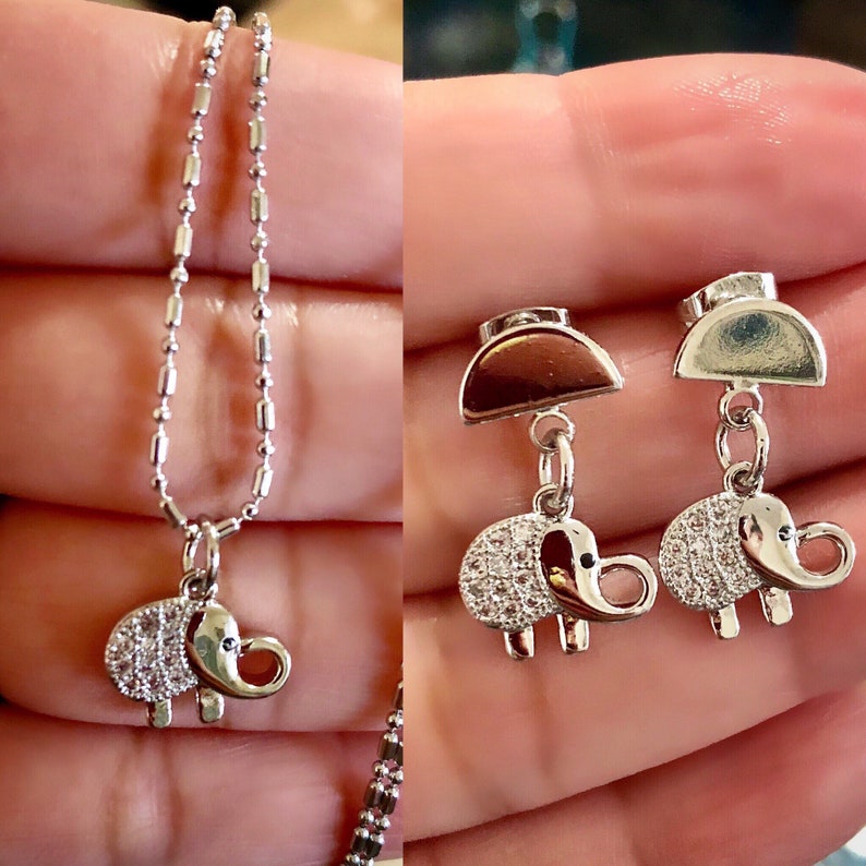 Silver elephant jewelry set