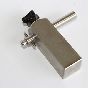 Center scribe for knife making