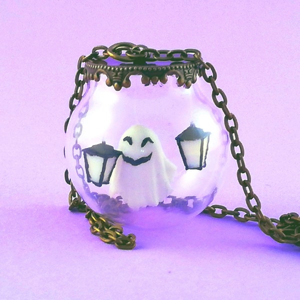 Scary Ghost Glow in the Dark Halloween Necklace, Miniature Ghost Terrarium Necklace, Glass Globe Pendant, Cute Spooky Eerie Ghost