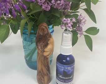 MOTHER EARTH Grounding Spray, Chakra Balancing, Clearing Spray, Meditation Spray, Clearing Mist, Body Spray, Meditation, Cleansing Spray