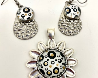 Polka Sunflower Pendant, Dot Art, Sunflower Pendant, Dot Art Pendant, Polka Dot Earrings, Polka Dot Jewelry, Silver Sunflower, Dot Jewelry