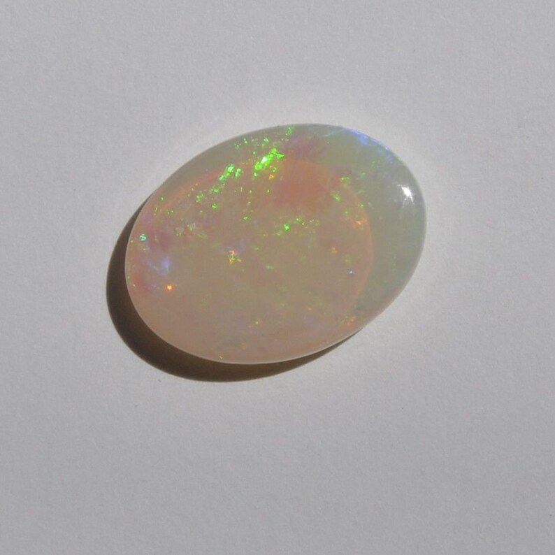 15x11mm 3.57ct White / light crystal opal Natural solid | Etsy