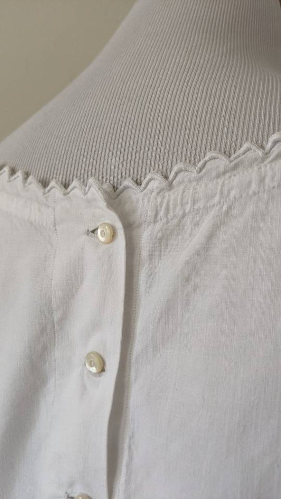 Antique Victorian Edwardian Embroidered Cotton Co… - image 9