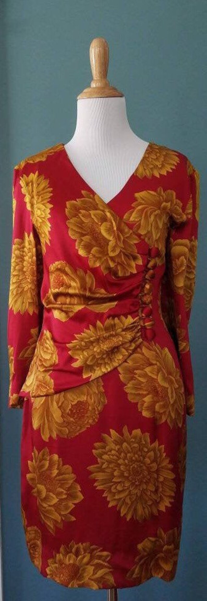 Vintage 40s Floral Silk Dress Vintage 80s Silk Red and Gold Floral Dress image 6