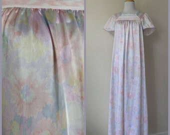 Vintage 70s 80s Pastel Water Color Floral Nightgown