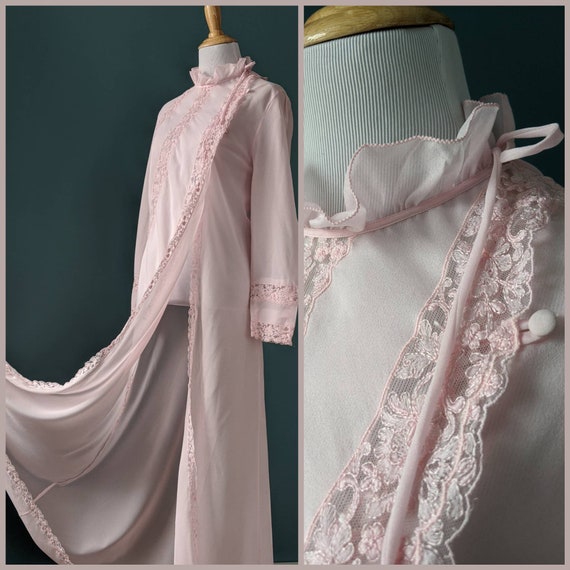 Vintage 60s 70s Pale Pink Lace Chiffon Cheongsam … - image 1