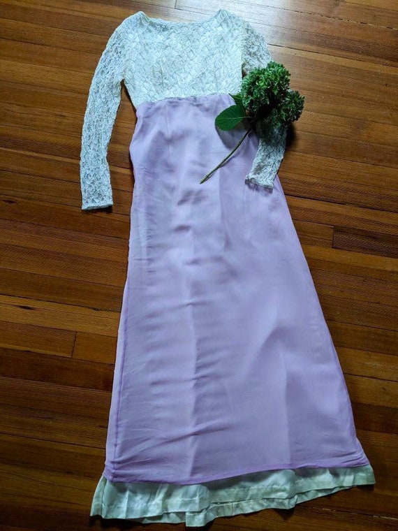 Vintage 60s 70s Lace and Chiffon Lilac Lavender P… - image 9