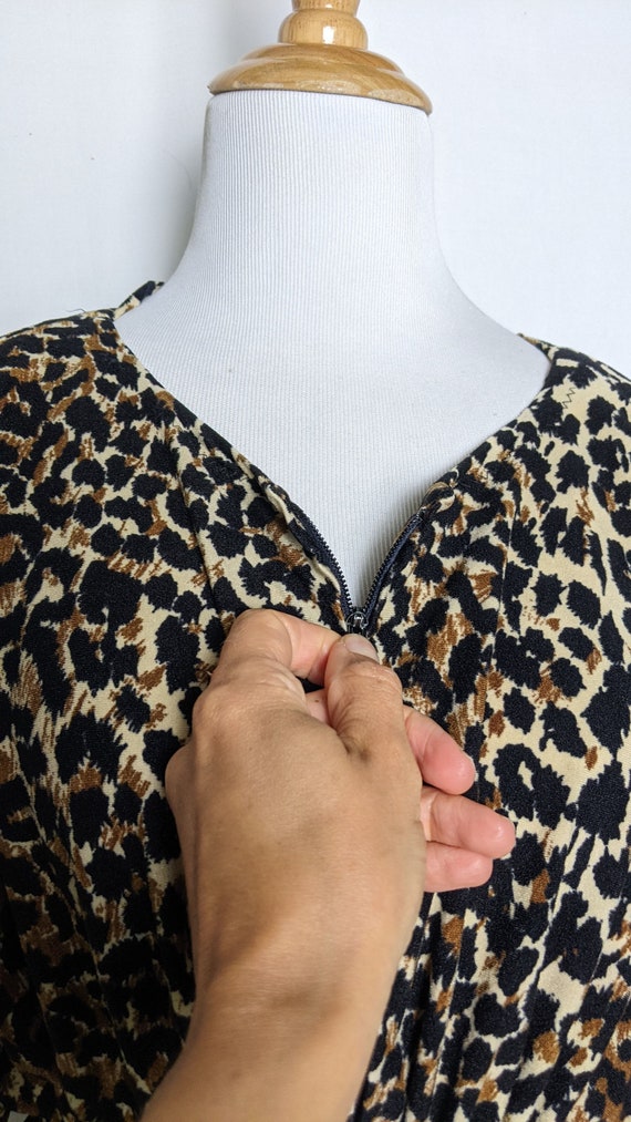 Vintage Leopard Animal Print Flannel House Dress … - image 5