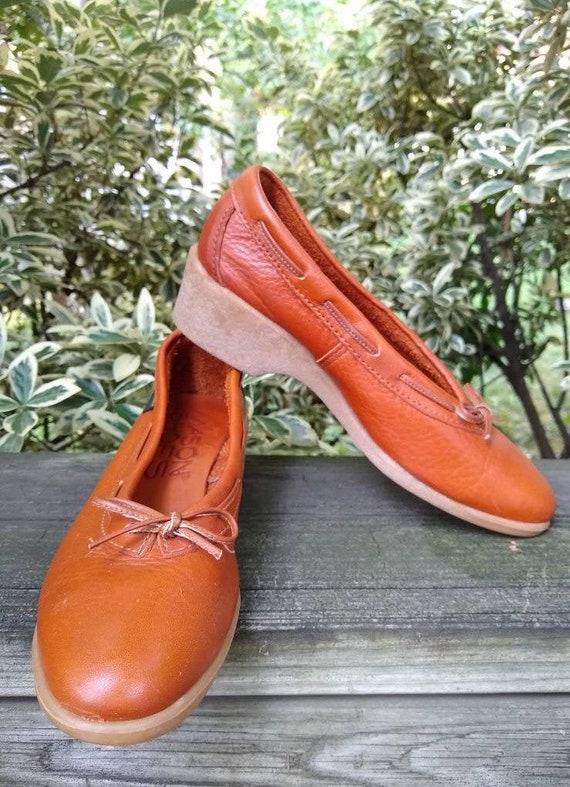 70s Vintage Cognac Leather Mason Brand Wedge Shoes - image 3