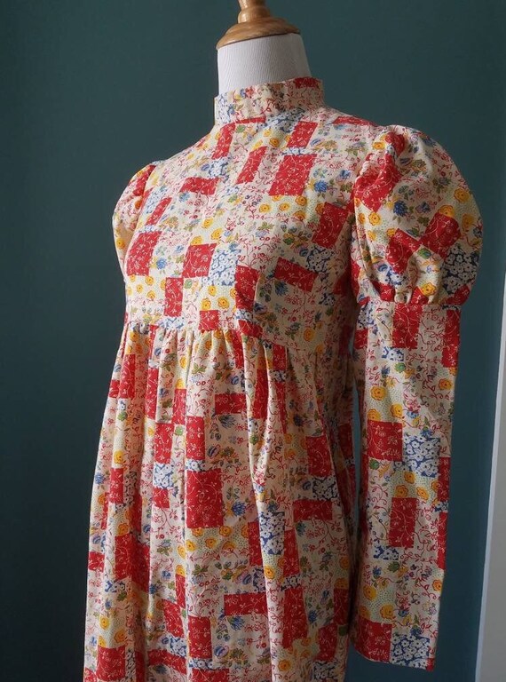 70s Vintage Patchwork Calico Floral Hippie Bohemia