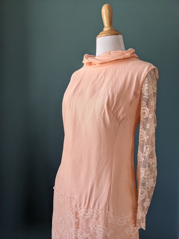 Vintage 60s Peach Lace Mod High Neck Cocktail Dre… - image 5