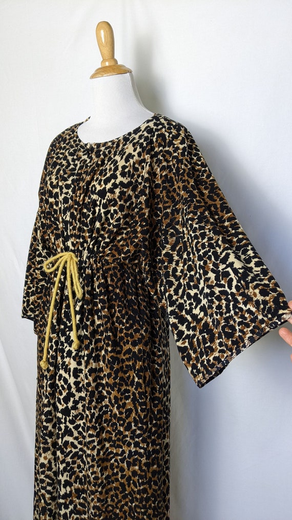 Vintage Leopard Animal Print Flannel House Dress … - image 3