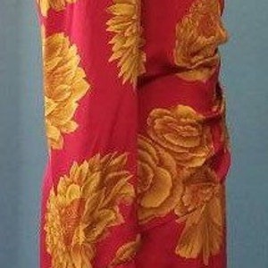 Vintage 40s Floral Silk Dress Vintage 80s Silk Red and Gold Floral Dress image 7