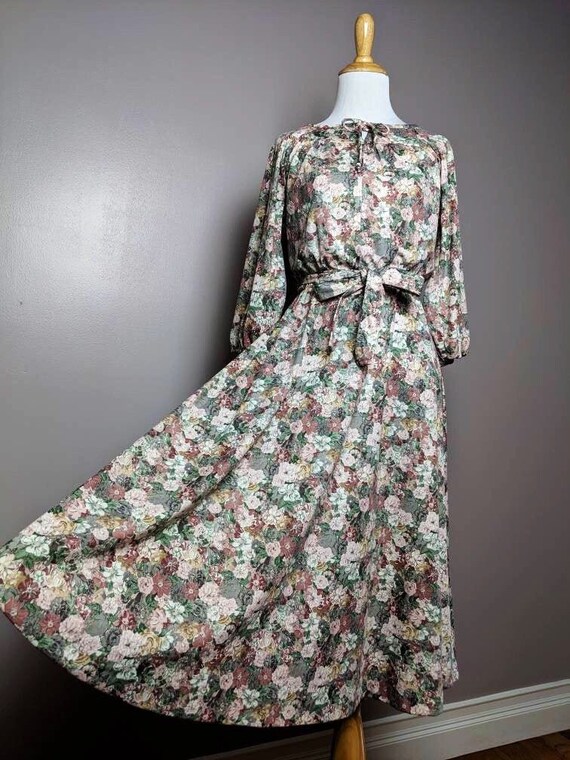 Vintage 70s Floral Mauve Pink Dusty Pink Dress