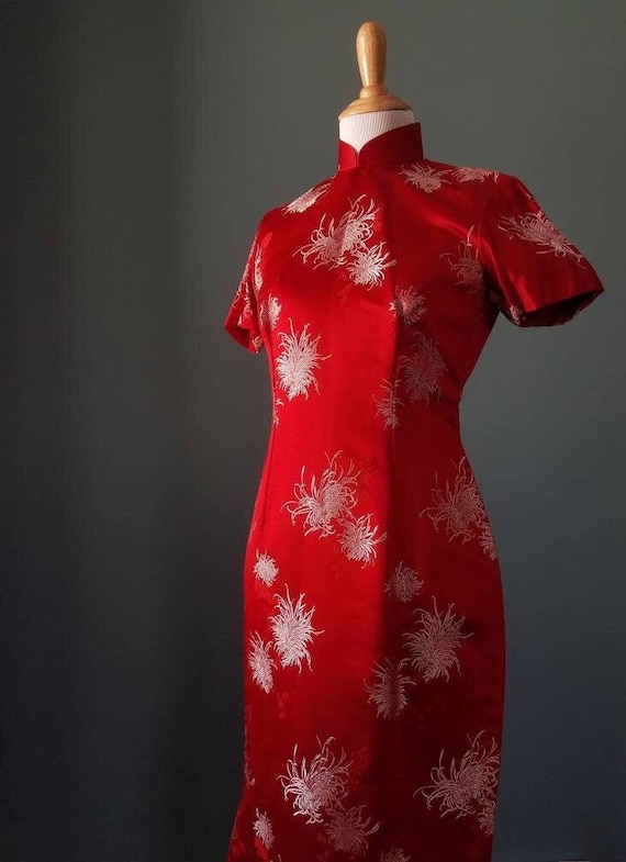 Vintage 40s Red Silk Cheongsam Qipao / Vintage 50s